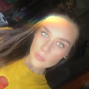 Meet your Posher, Abby